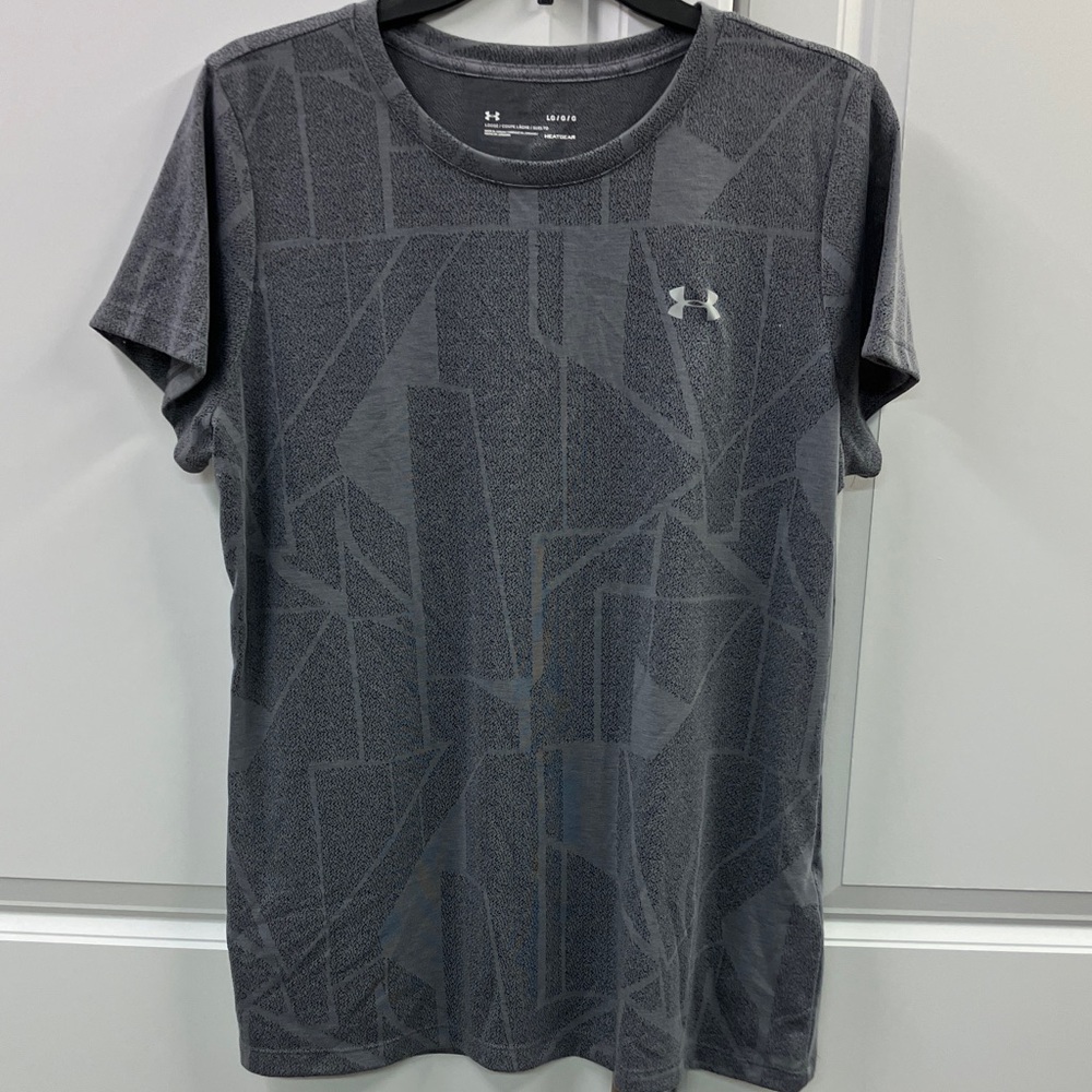 Under Armour Men's Charcoal Patterned Tee